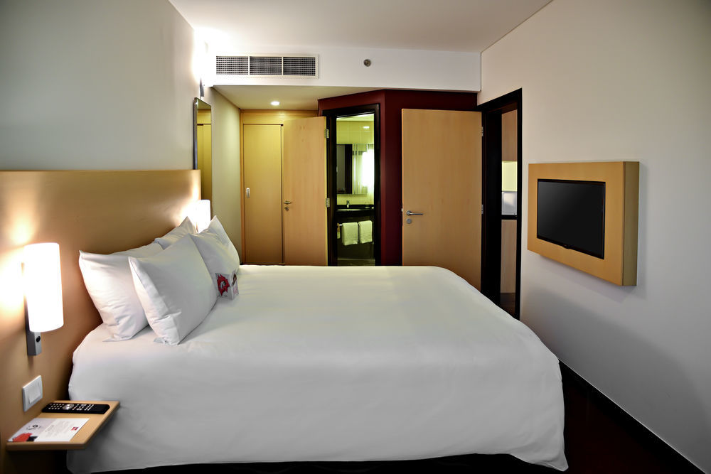 Ibis Seef Manama Exteriör bild